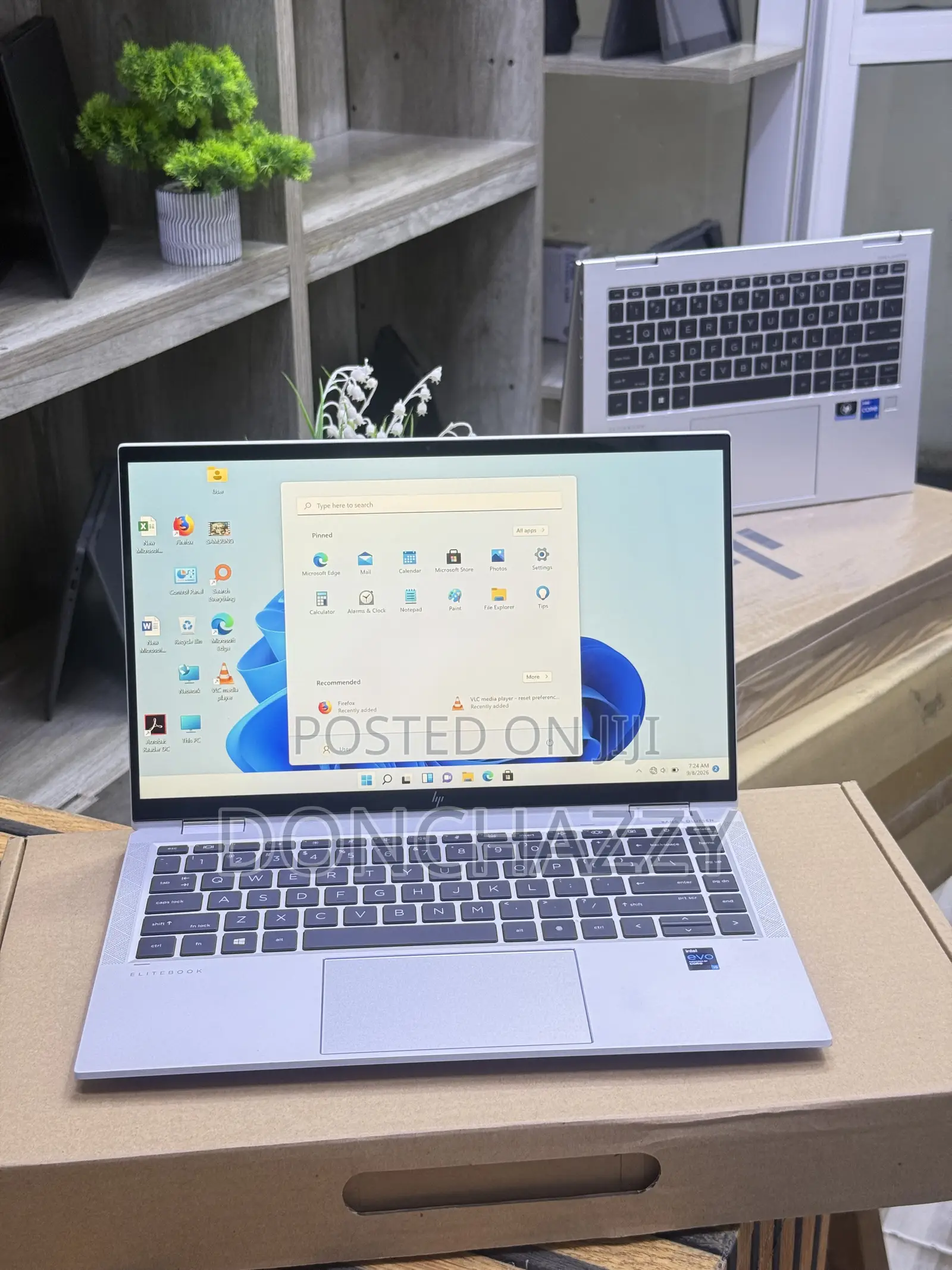 New Laptop HP EliteBook x360 1040 G9 16GB Intel Core i7 SSD 512GB