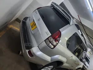Toyota Land Cruiser Prado 2006 Silver