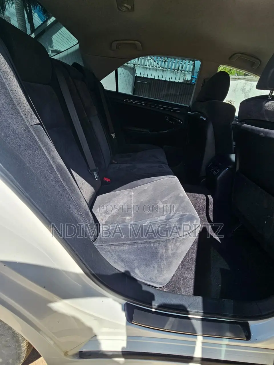 Toyota Crown 2004 White