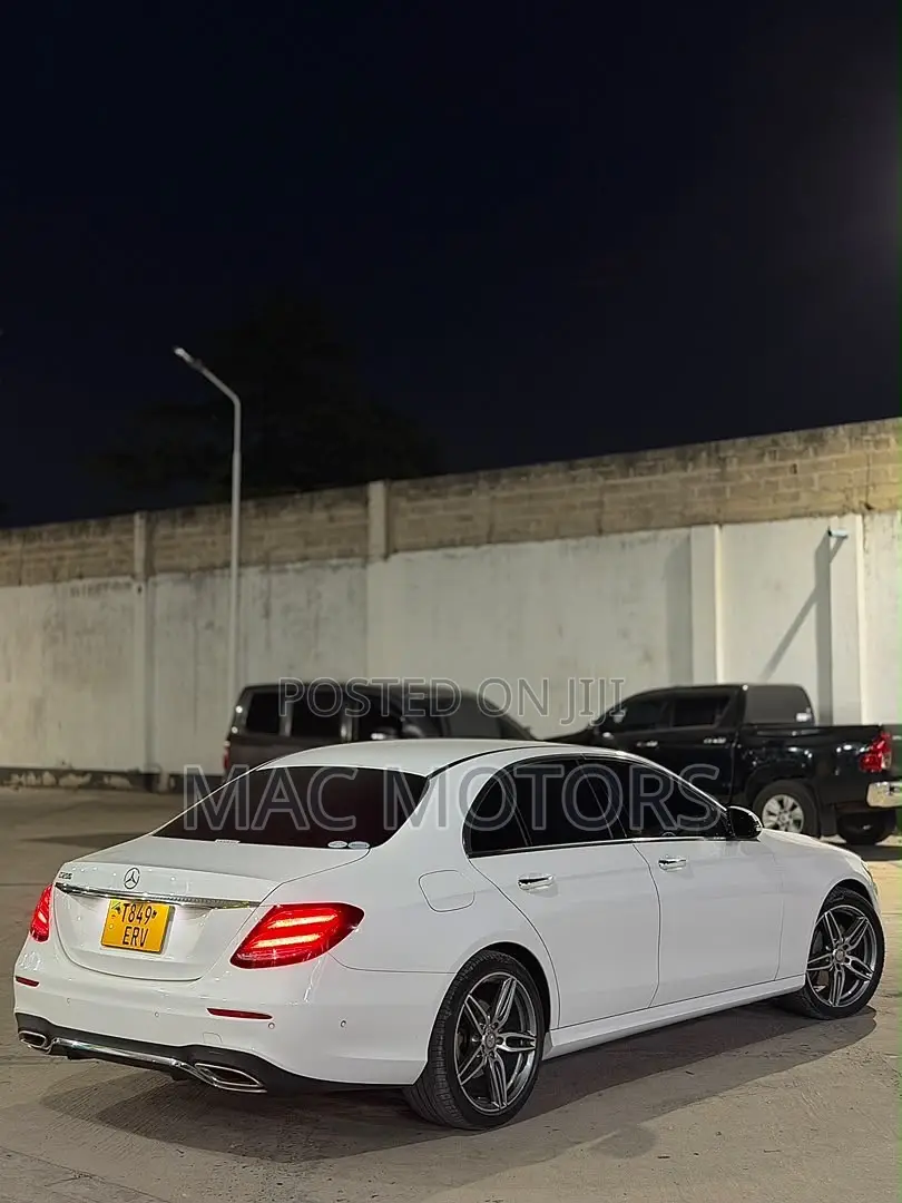 Mercedes-Benz E250 2017 White