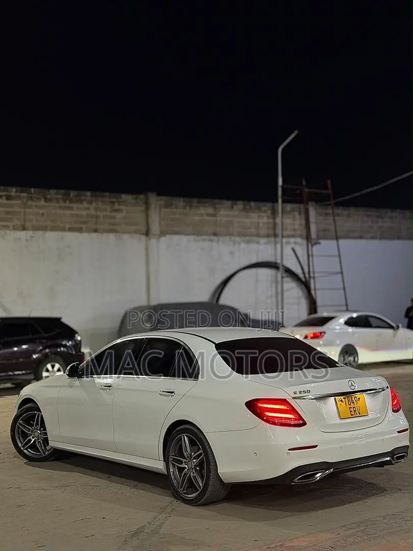 Mercedes-Benz E250 2017 White