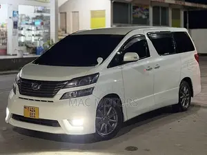 Toyota Vellfire 2009 White