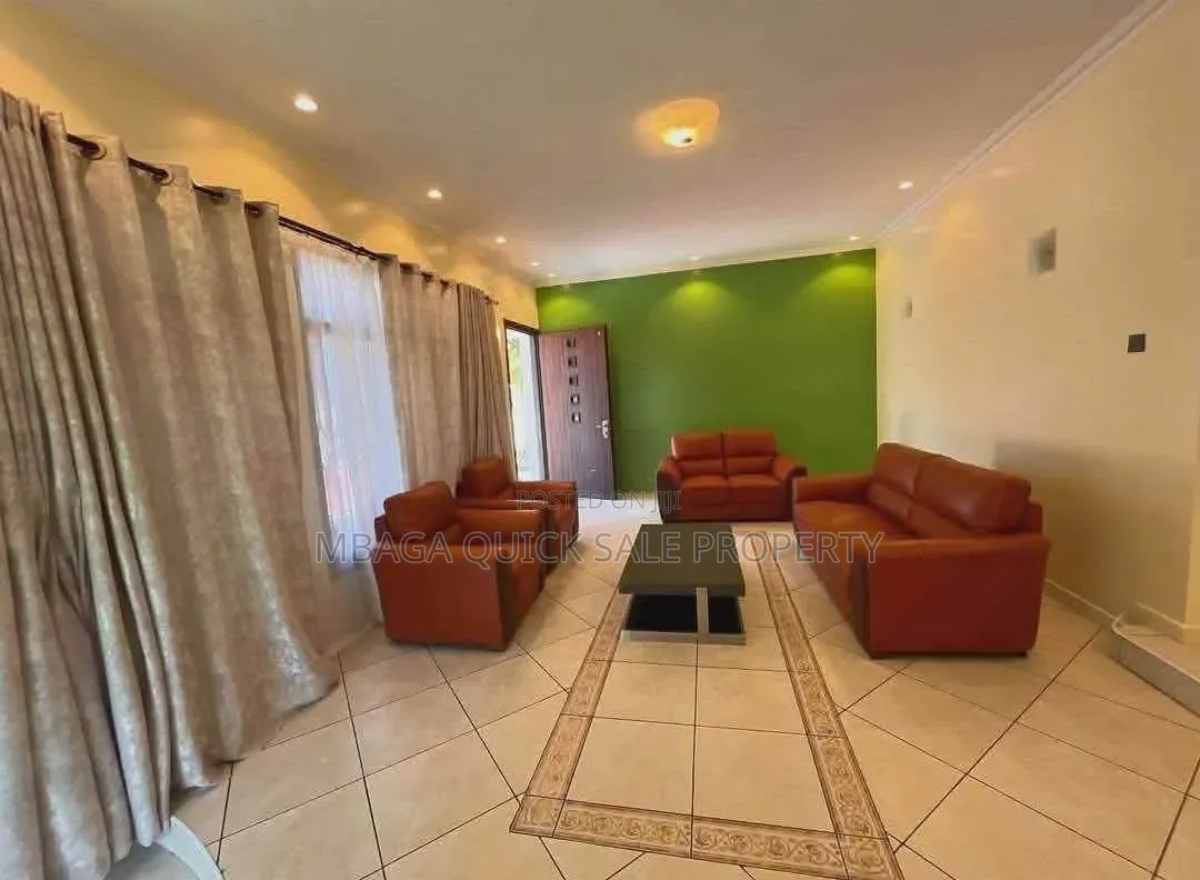 Furnished 5bdrm Villa in Masaki for rent