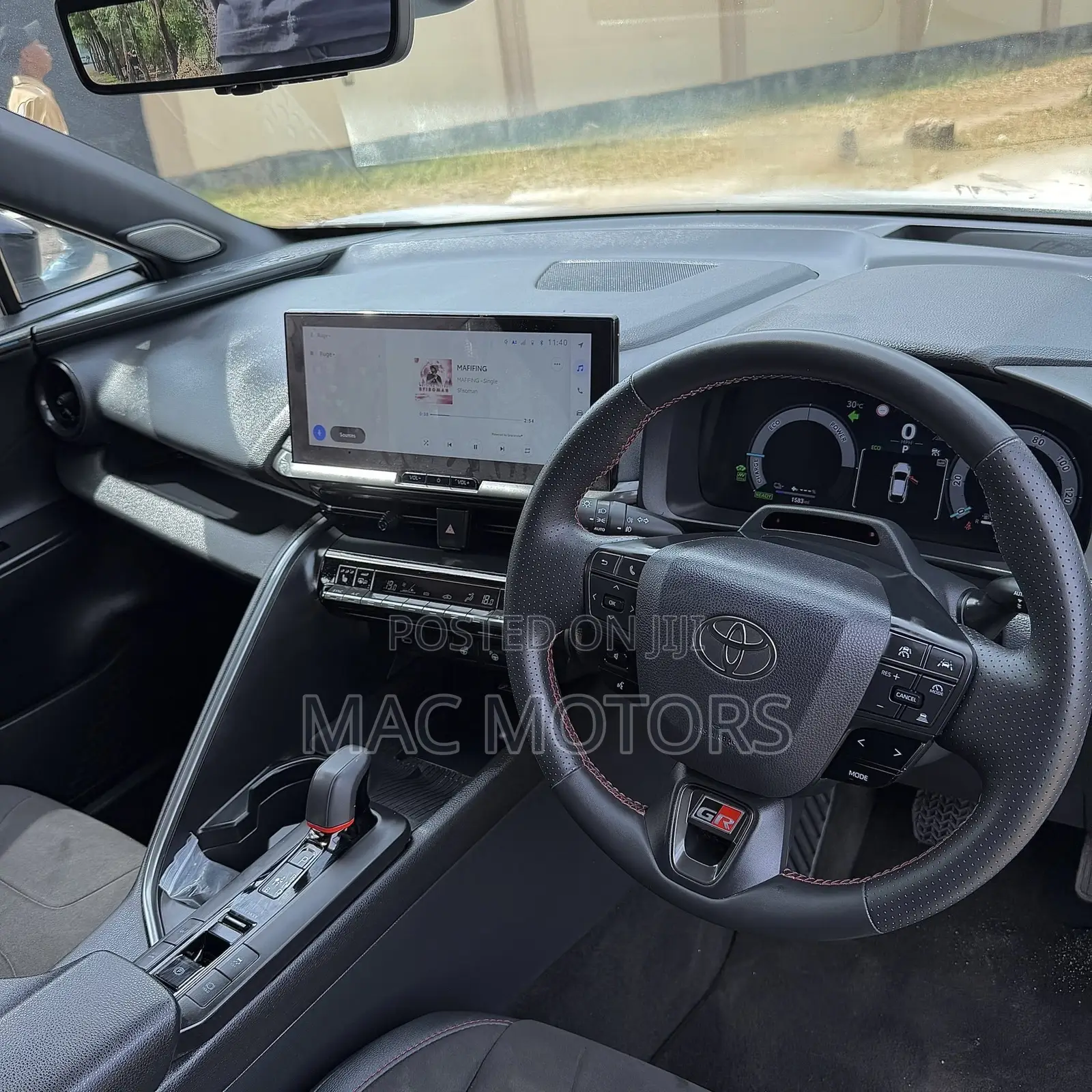 Toyota C-HR 2025 Off white