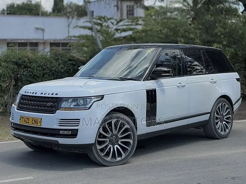 Land Rover Range Rover Vogue 2015 White