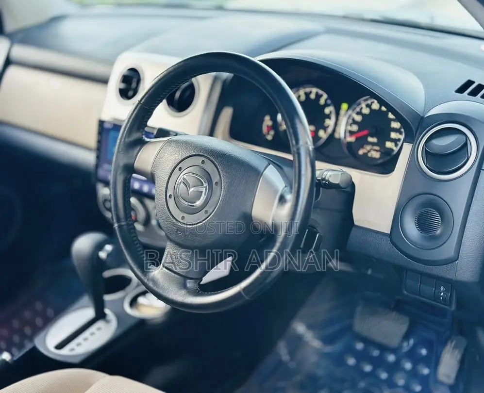 Mazda Verisa 2009 Blue