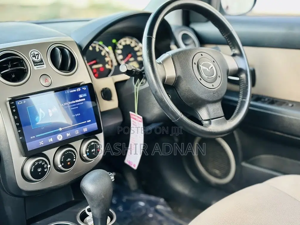 Mazda Verisa 2009 Blue