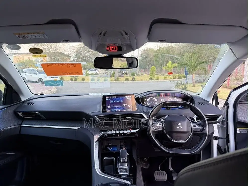 Peugeot 3008 2018 White