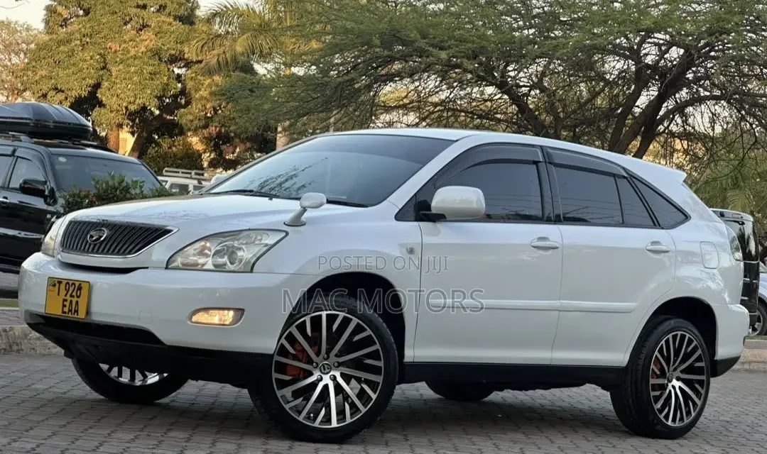 Toyota Harrier 2007 White