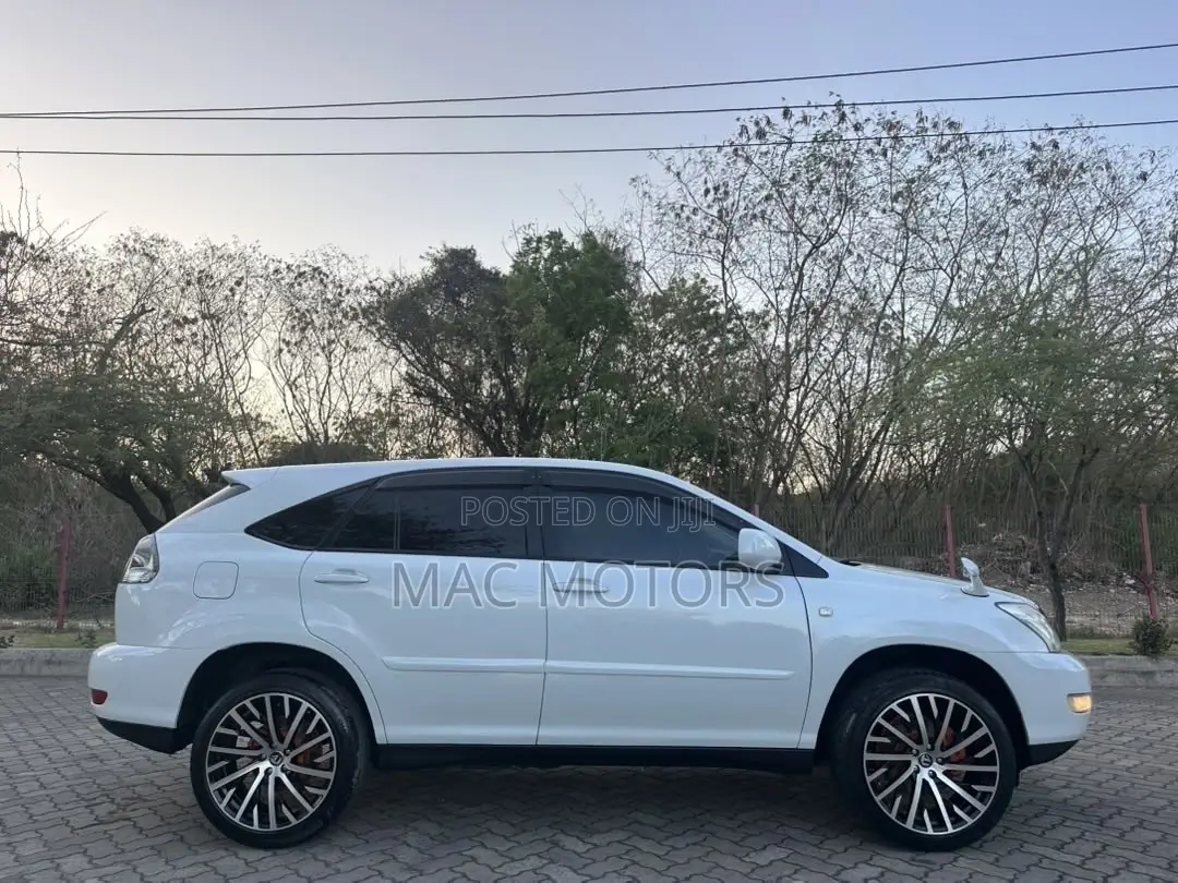 Toyota Harrier 2007 White