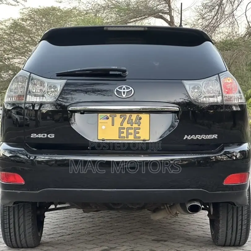 Toyota Harrier 2.4 2006 Black