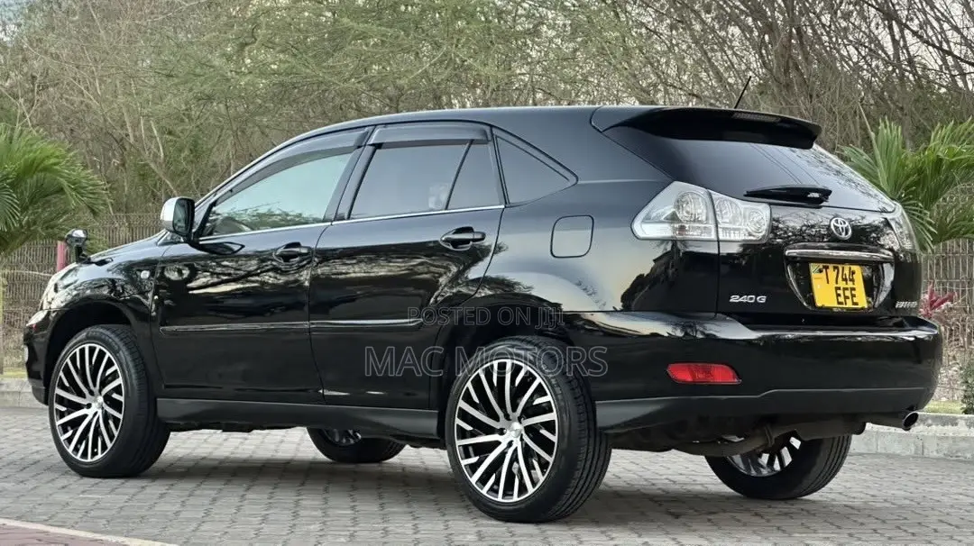 Toyota Harrier 2.4 2006 Black