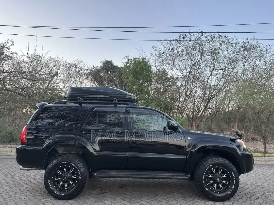 Toyota Hilux Surf 2.7 SSR 2007 Black