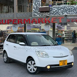 Mazda Verisa 2010 White