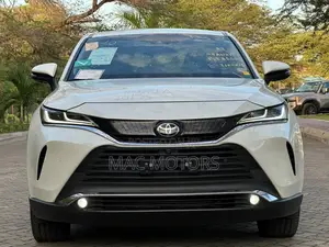 Toyota Harrier 2.0 2020 White