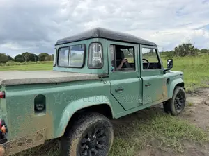 Land Rover Defender 1995 Green