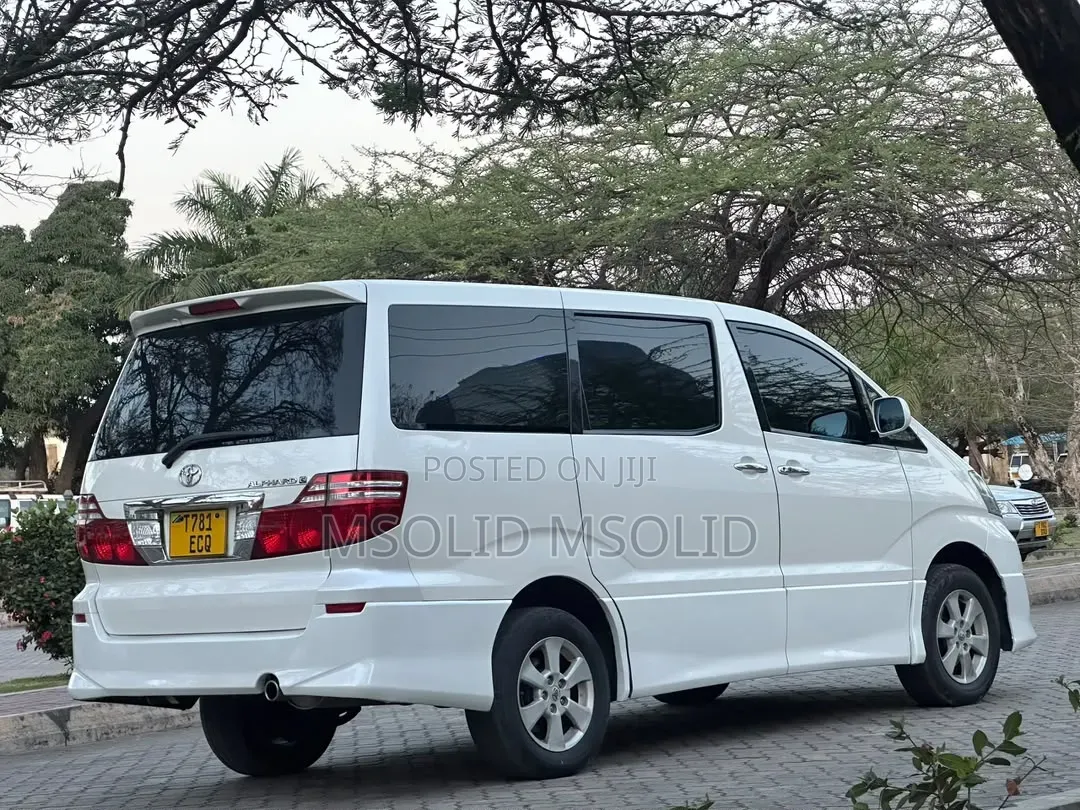 Toyota Alphard 2007 White