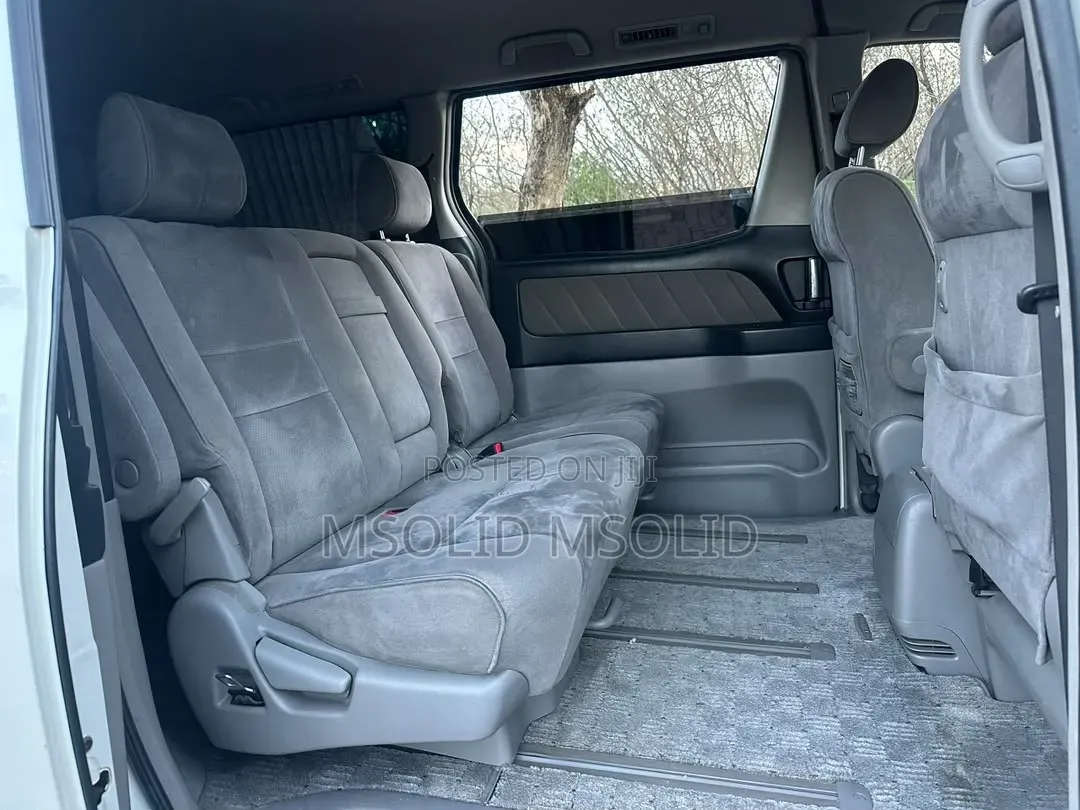 Toyota Alphard 2007 White