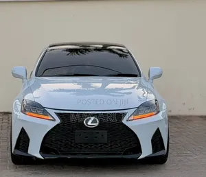 Toyota Lexcen 2010 White
