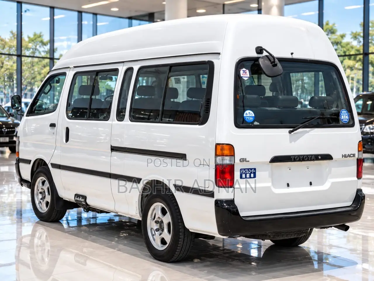 Toyota HiAce 1998 White