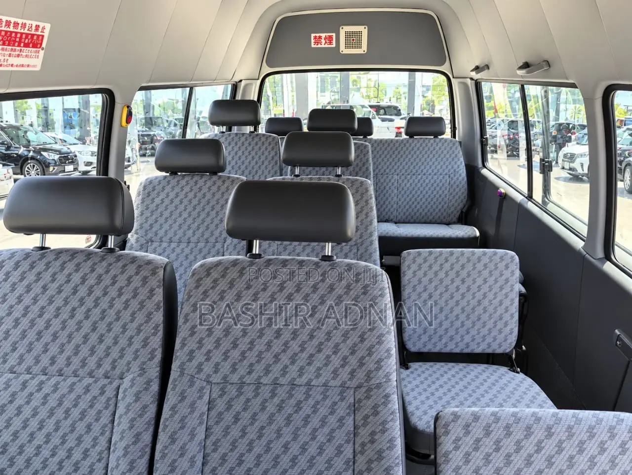 Toyota HiAce 1998 White
