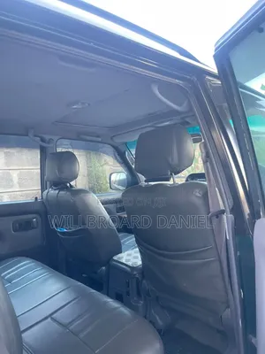 Toyota Land Cruiser Prado 2004 Gray