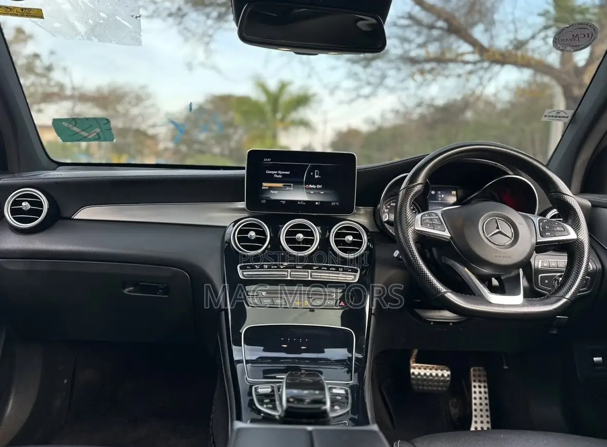 Mercedes-Benz GLC-Class 2017 White