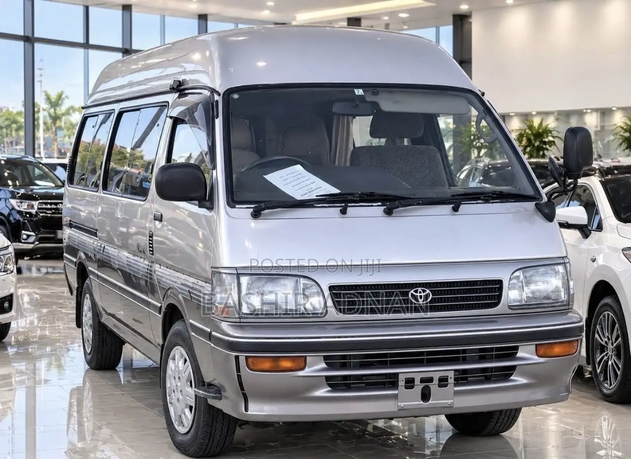 Toyota HiAce 1996 Grey