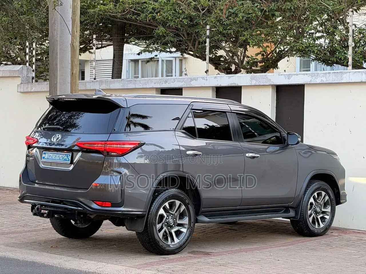 Toyota Fortuner 2023 Gray