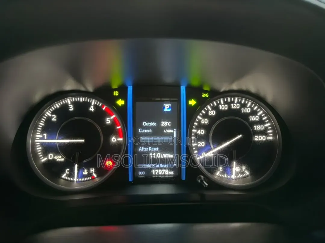Toyota Fortuner 2023 Gray