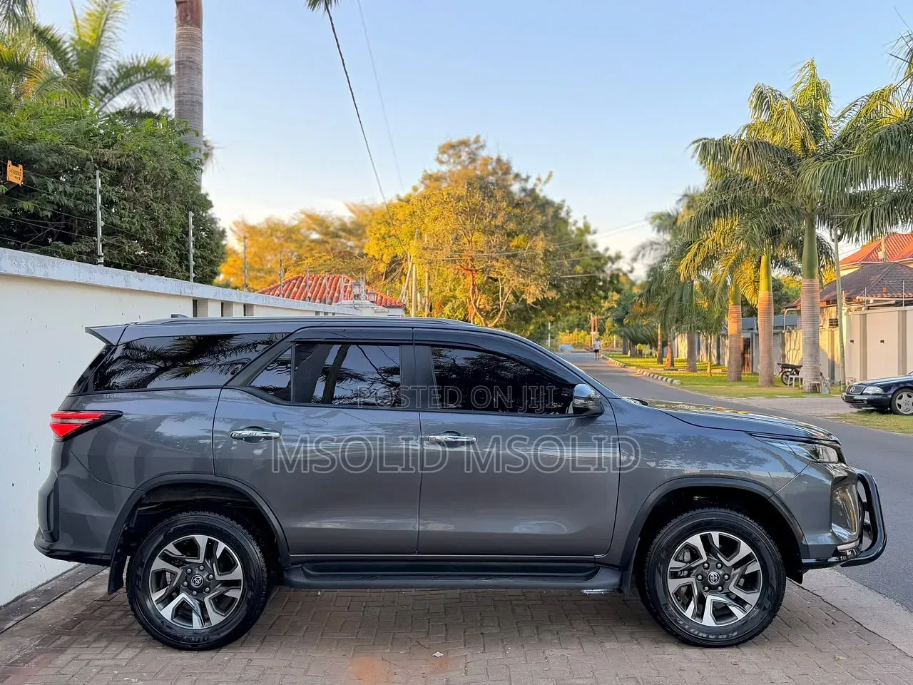 Toyota Fortuner 2023 Gray