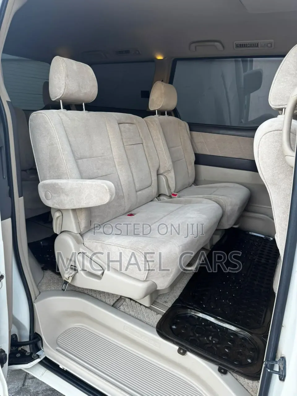 Toyota Alphard 2006 White