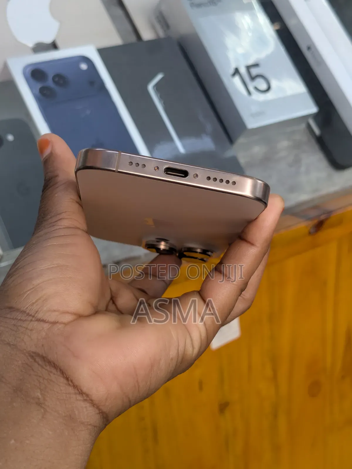 Apple iPhone 16 Pro 128 GB Gold