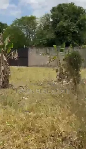 Yard Inauzwa Ukonga Mombasa