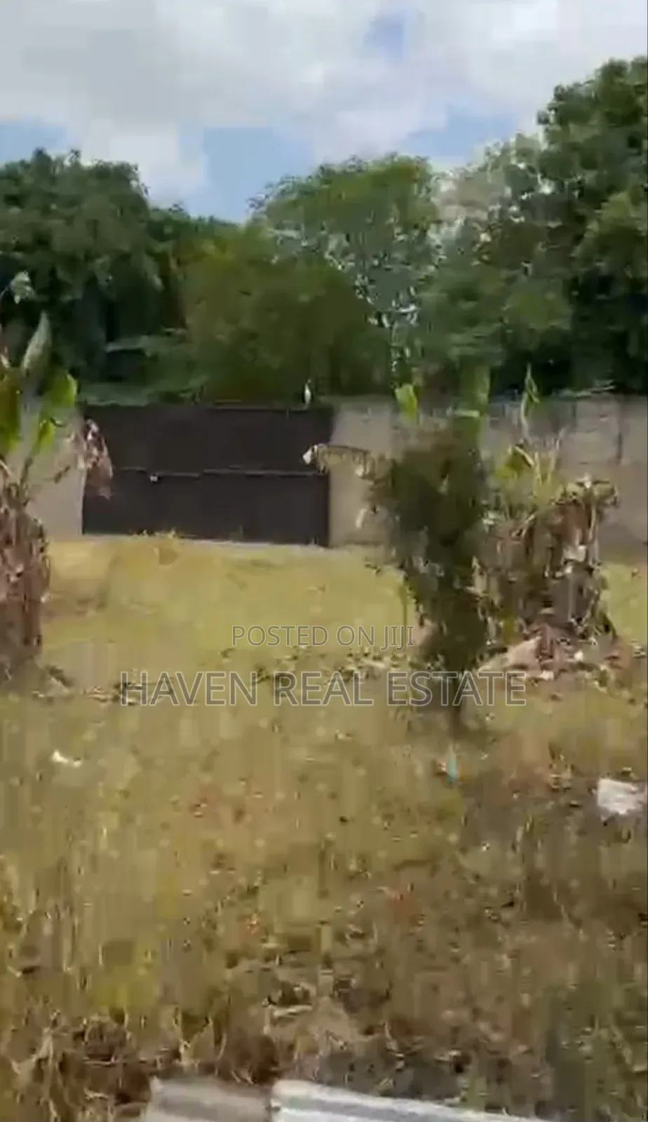 Yard Inauzwa Ukonga Mombasa
