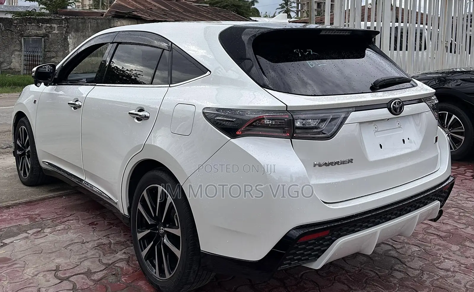Toyota Harrier 2017 Pearl