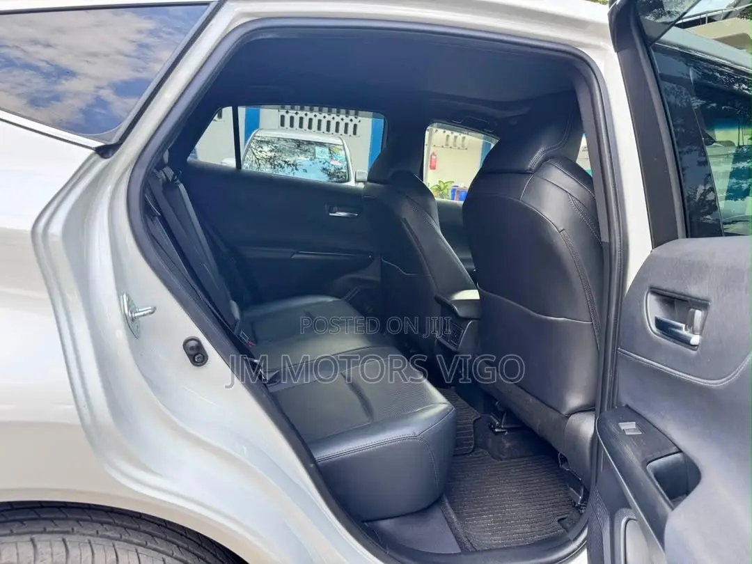 Toyota Harrier 2021 Pearl