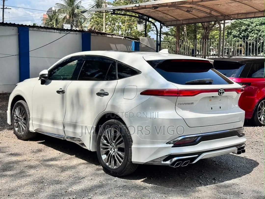 Toyota Harrier 2021 Pearl