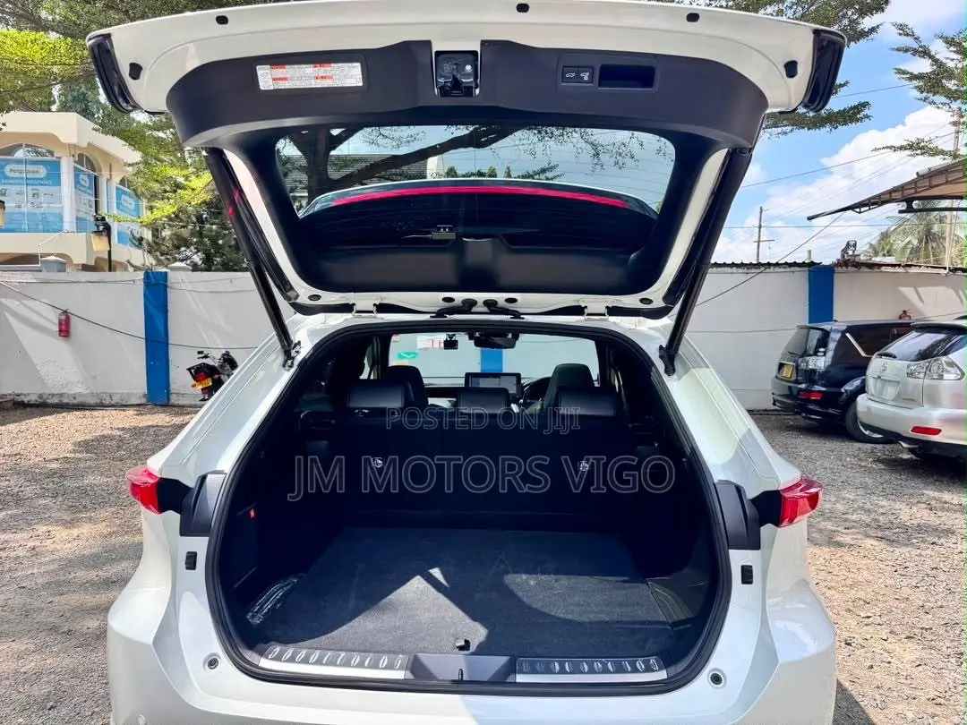 Toyota Harrier 2021 Pearl