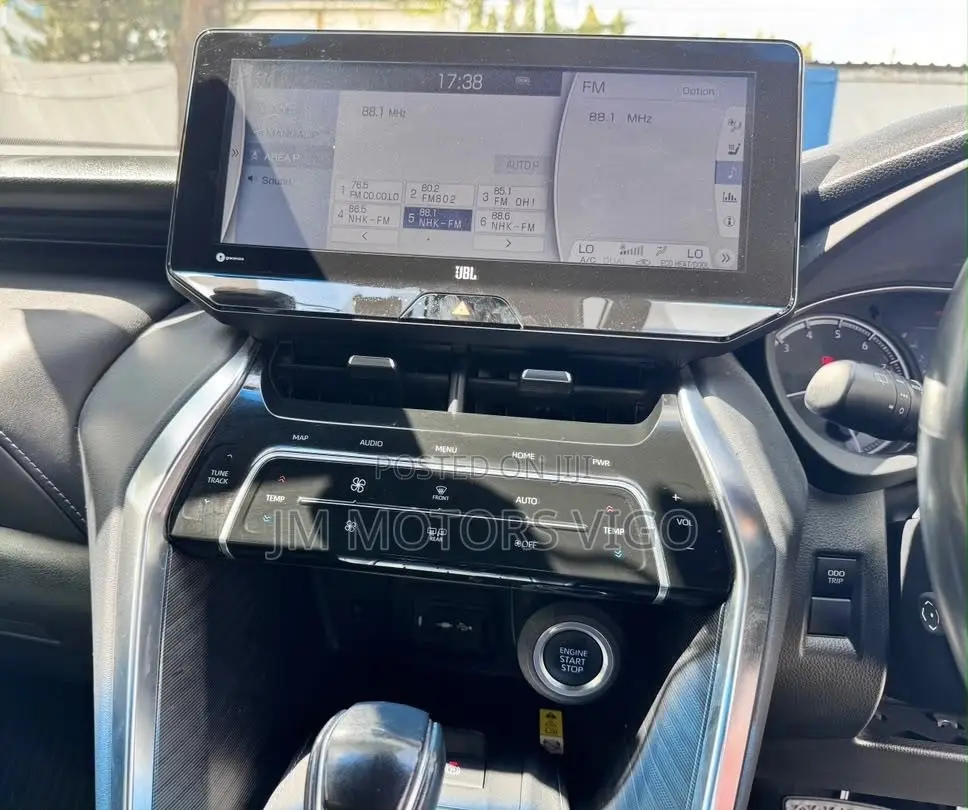 Toyota Harrier 2021 Pearl