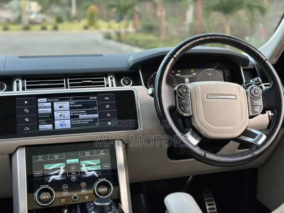 Land Rover Range Rover Vogue 2015 Gray
