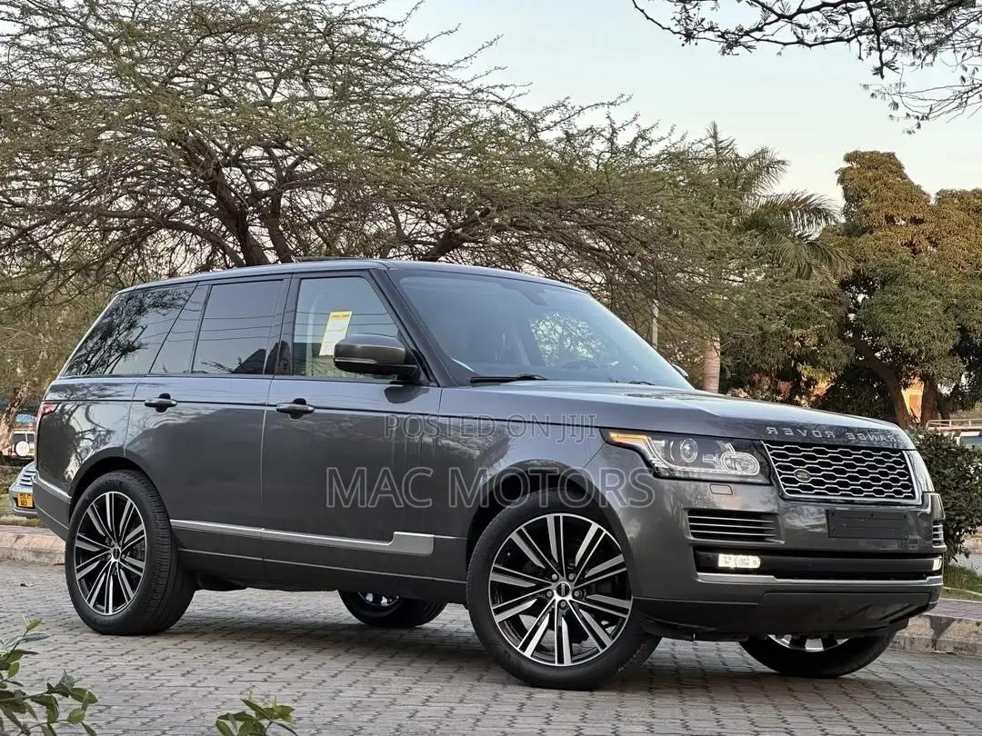 Land Rover Range Rover Vogue 2015 Gray