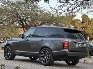 Land Rover Range Rover Vogue 2015 Gray