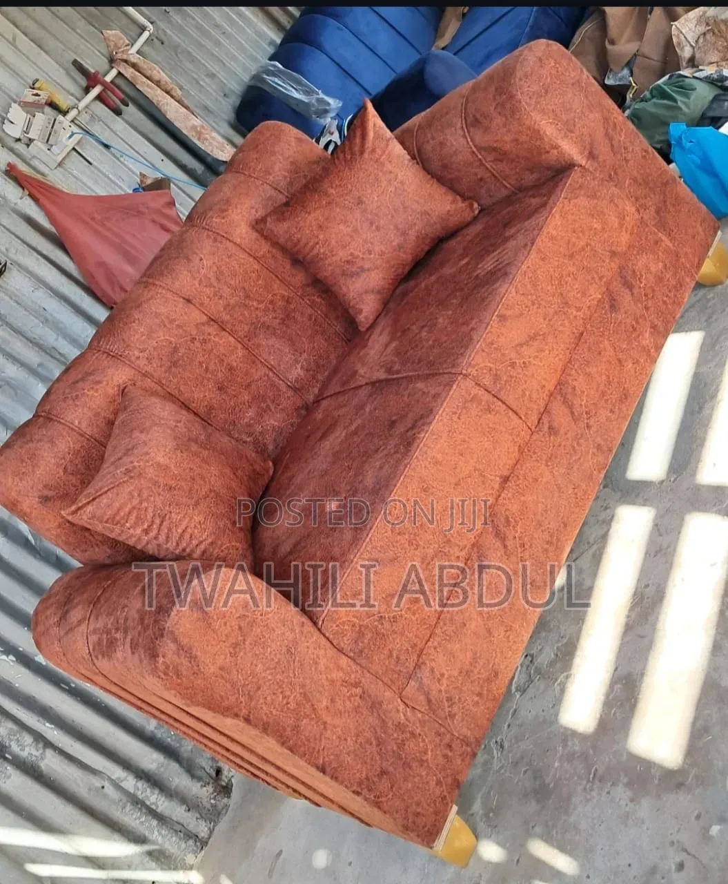 Sofa Za Watu 2 Zipo Tayal