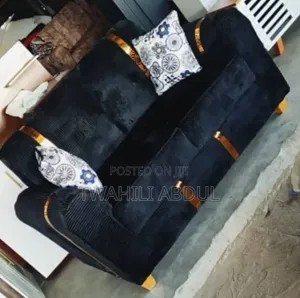 Sofa Za Watu 2 Zipo Tayal