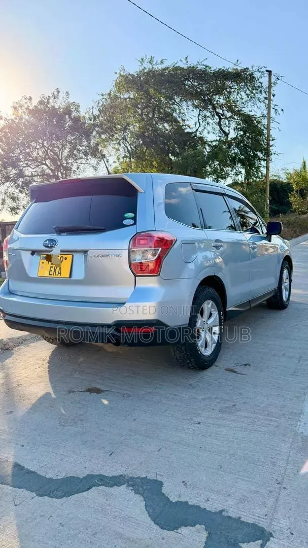 Subaru Forester 2014 Silver