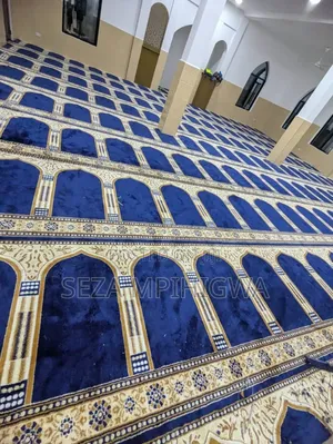 Zuria La Msikitini La Safu (Masajid Roll Carpet)
