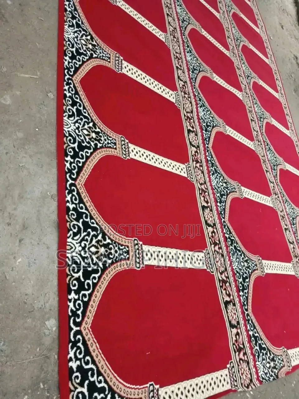 Zuria La Msikitini La Safu (Masajid Roll Carpet)