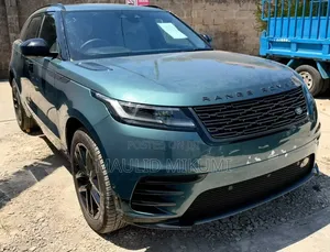 Land Rover Range Rover Velar 2025 Green