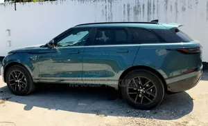 Land Rover Range Rover Velar 2025 Green